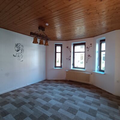 Wohn-Und Esszimmer