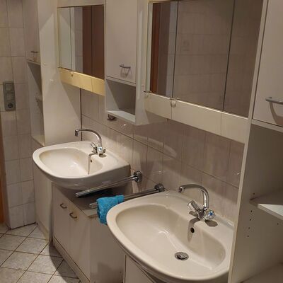 Badezimmer EG