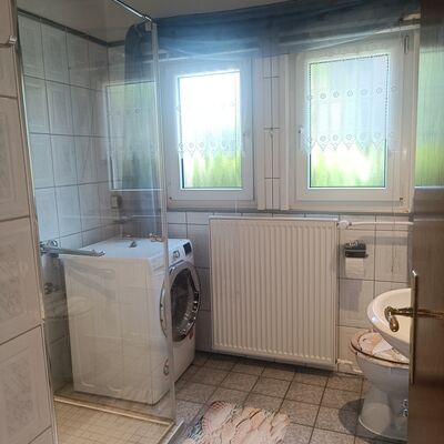Duschbad EG