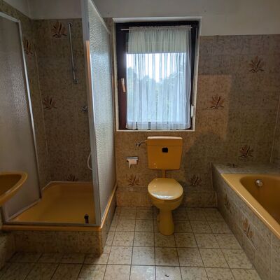 Badezimmer 1. OG
